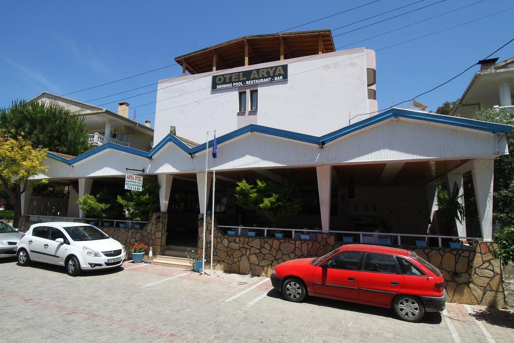 Arya Hotel Çeşme Εξωτερικό φωτογραφία