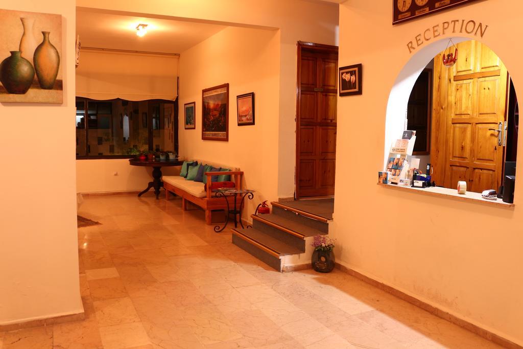 Arya Hotel Çeşme Δωμάτιο φωτογραφία