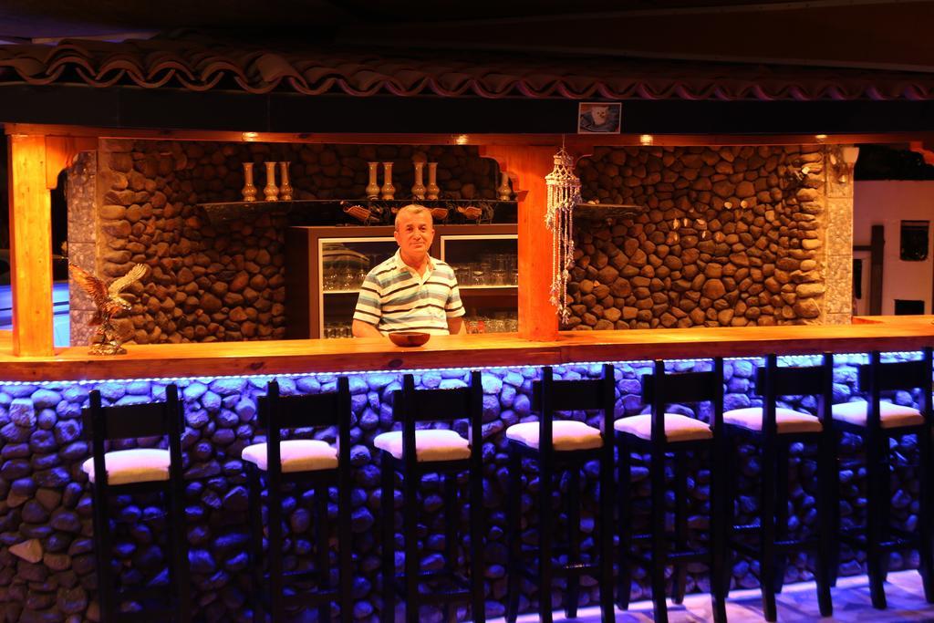 Arya Hotel Çeşme Εξωτερικό φωτογραφία