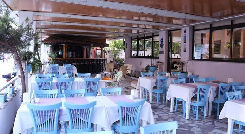 Arya Hotel Çeşme Εξωτερικό φωτογραφία